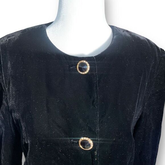 Vintage 90s Black Velvet Cropped Collarless Blazer Jacket Gold Button Elegant 8 - Picture 4 of 8